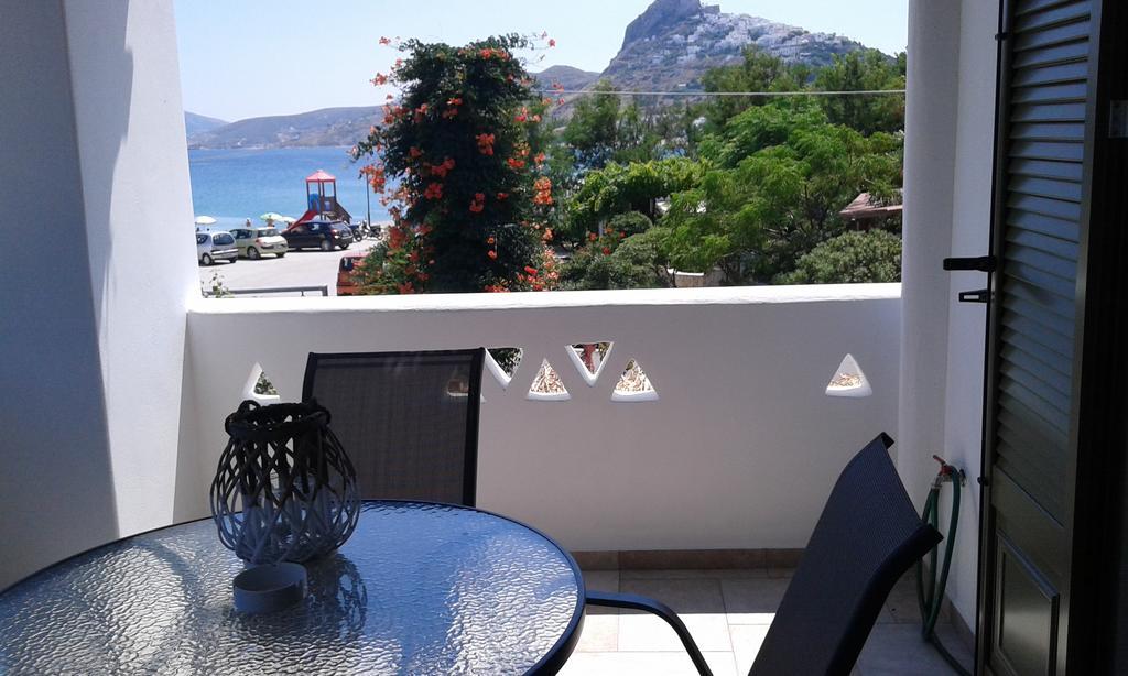 Eleana Studios Skyros Luaran gambar