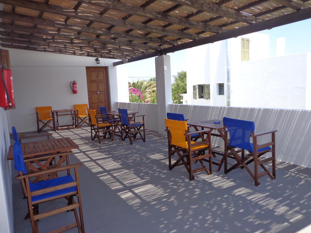 Eleana Studios Skyros Luaran gambar